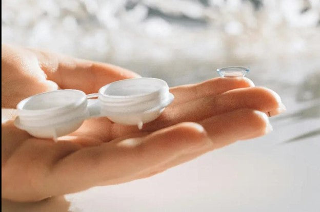Best Daily Disposable contact lenses for dry eyes